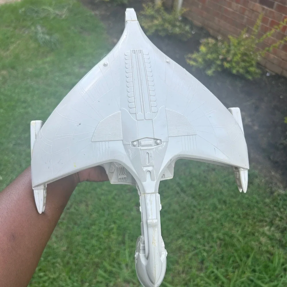 Playmates Star Trek Klingon Bird of Prey Ship Gray Plastic Vintage Good